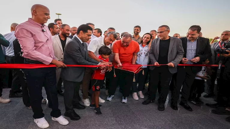 25 صورة ترصد شكر الأهلي للسيسي واستمتاع النني بإجازته مع أبنائه