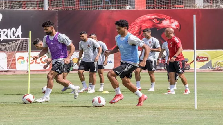 معسكر مغلق للأهلي قبل مواجهة بيراميدز في الدوري