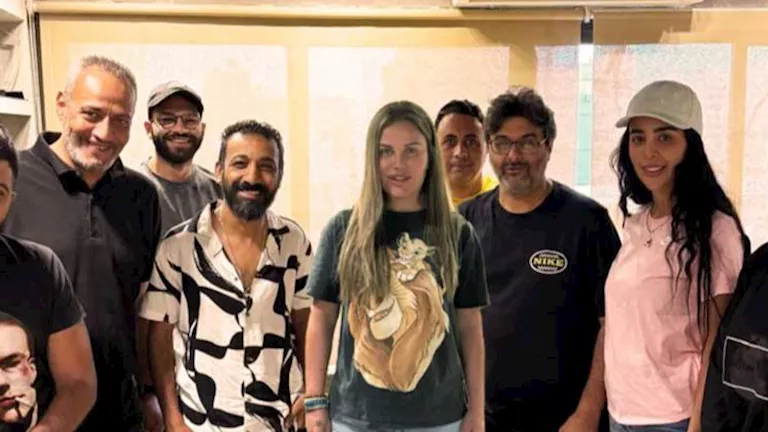 نيكول سابا تحتفل بـ أغنية “خد هنا” أولى أغاني ألبومها الجديد