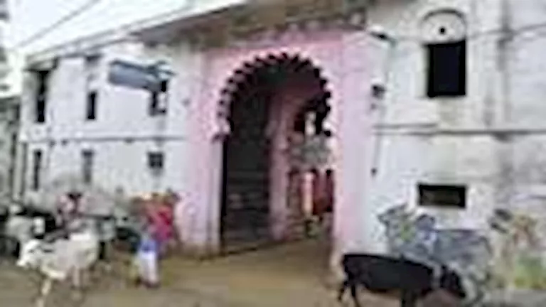 أغرب من الخيال.. قرية بلا أبواب منذ 300 عام ولم تُسجل أي سرقة – صور