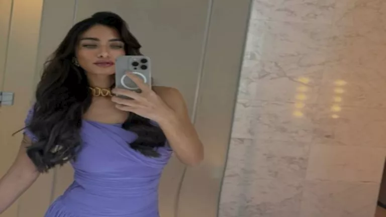 خطفت الأنظار بجمالها مع العسيلي.. 25 صورة ومعلومات عن إنجي الإنجباوي