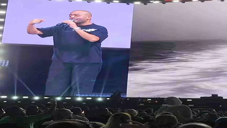 الجمهور لـ تامر عاشور في “العلمين الجديدة”: مبسوطين.. ويعلق: هانكد علي