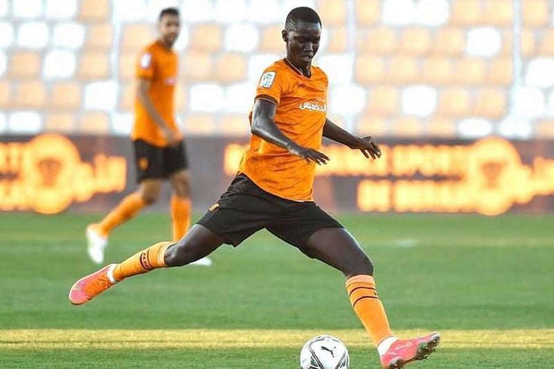 كامارا يستمر مع فريق نهضة بركان