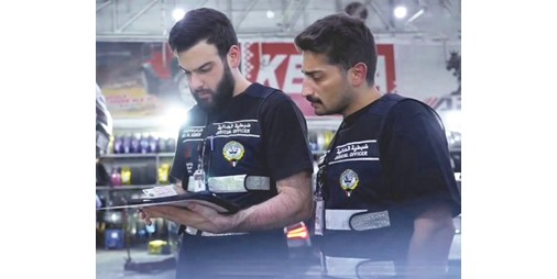 التجارة ضبط 381 قطعة مقلدة في الفروانية