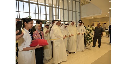 وزير الصحة يفتتح مركز الحوادث والطوارئ في مدينة المطلاع السكنية