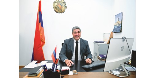 بالفيديو السفير الأرميني لـ الأنباء دور إيجابي تلعبه الكويت في القضايا الإقليمية والدولية عبر ديبلوماسية حكيمة ووساطة نزيهة