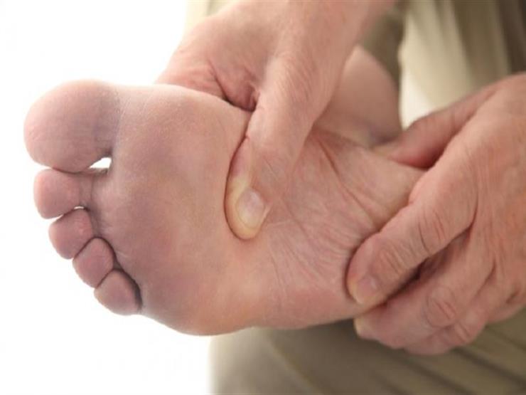 ما أسباب وعلاج آلام الكعب؟