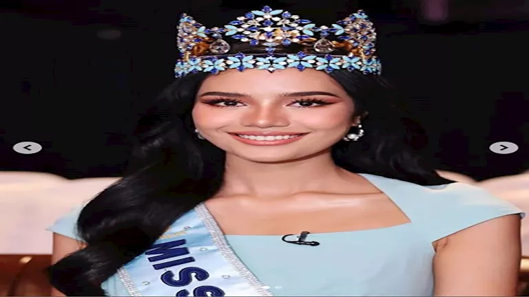 خطفت الأنظار بـ”الأحمر”.. ملكة جمال العالم بإطلالة جريئة