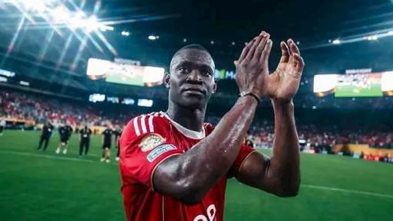 موقف أليو ديانج من تجديد تعاقده مع الأهلي