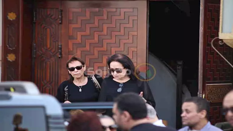 أميرة سيد مكاوي تعلن موعد عزاء والدتها