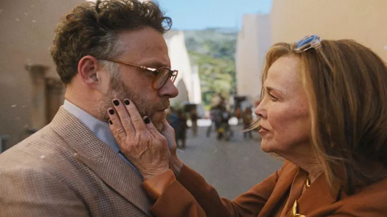 الممثل الأمريكي سيث روجن يفوز بأفضل ممثل في حفل توزيع جوائز الإيمي 202