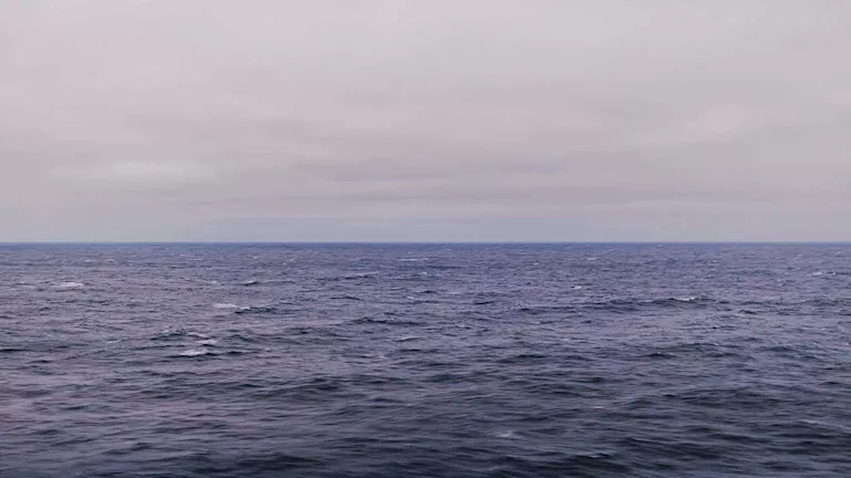 من مثلث برمودا إلى شلالات الدم.. أكثر 10 أماكن غموضا على وجه الأرض