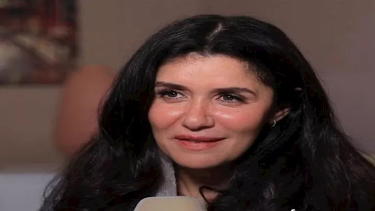 غادة عادل وابنها يخطفان الأنظار في مهرجان الغردقة السينمائي للشباب