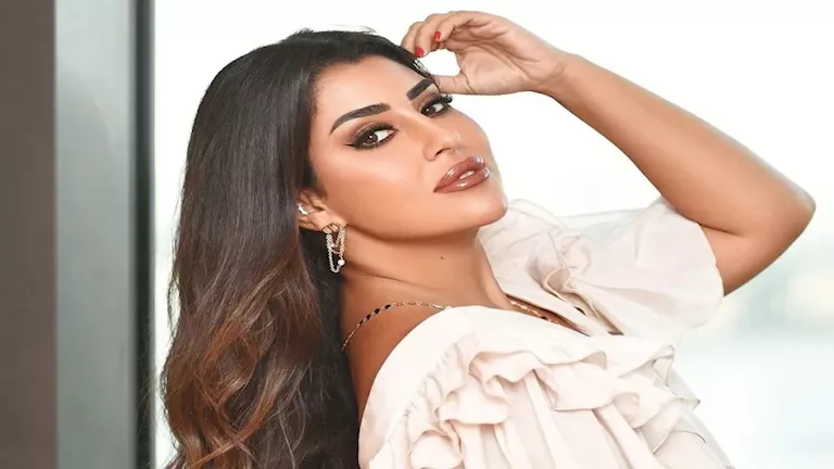 كيف نسقت آيتن عامر إطلالتها في أحدث ظهور؟