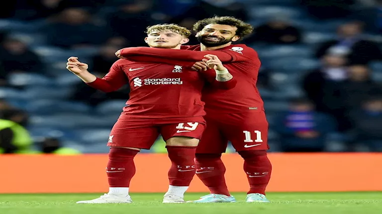 ستغادر بطلا.. محمد صلاح يودع هارفي إليوت برسالة مؤثرة