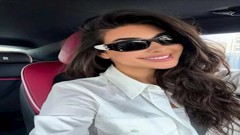 “قُبلة ونظارة شمسية”.. ياسمين صبري تنشر جلسة تصوير من أحدث ظهور في دبي