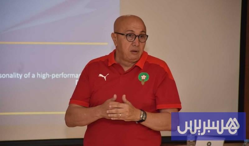فتحي جمال يثمن تقوية الكرة المغربية