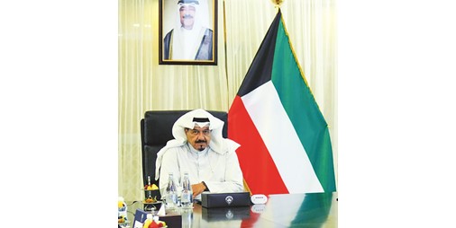 رئيس الوزراء تنويع القاعدة الاقتصادية