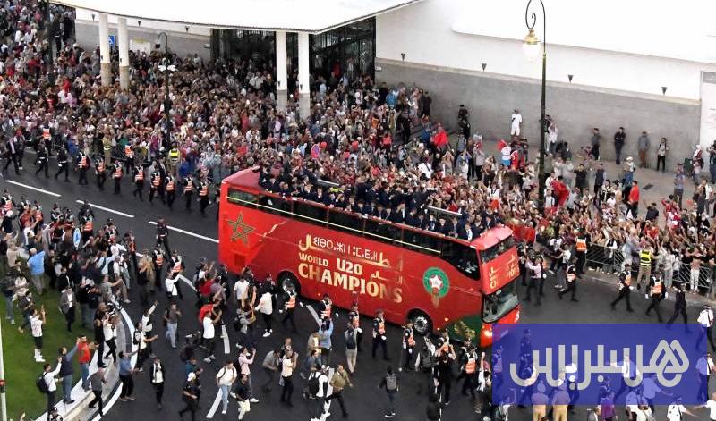 نشطاء يطالبون بالأمازيغية على أقمصة المنتخبات وواجهات المنشآت الرياضية