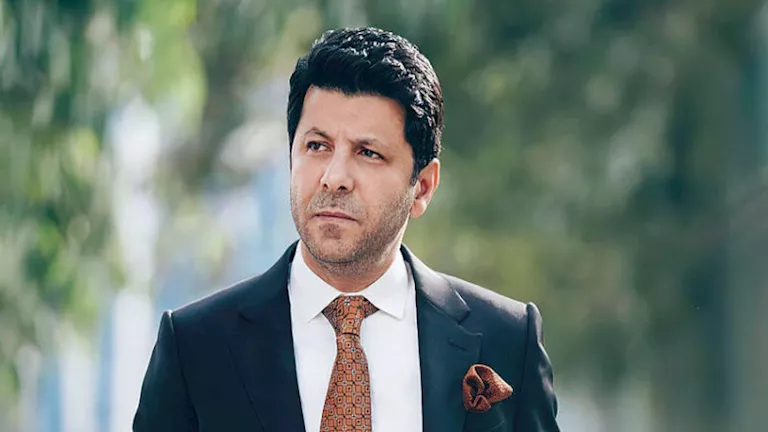 إياد نصار في “أسئلة حرجة”: “ليه مصر بتتهاجم عشان عايزة تحافظ على شع