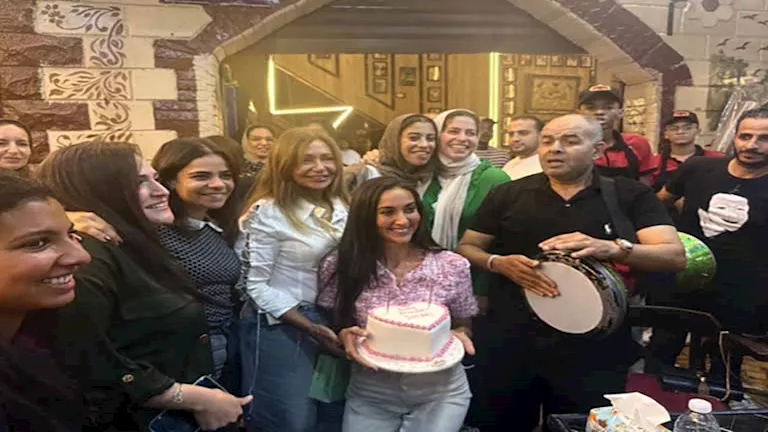 ليلى علوي عن أهالي الإسكندرية: “الناس دي عندها حنية مفيش زيها”