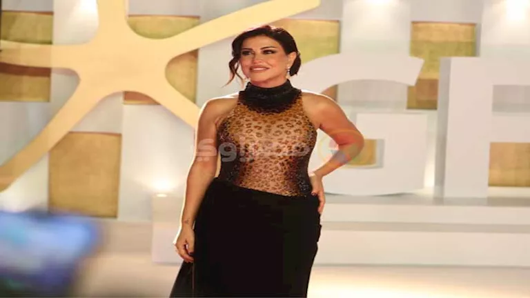 جومانا مراد: “اتربيت مع فنانين تشكيليين وأشارك في رمضان بمسلسل 15 حلقة