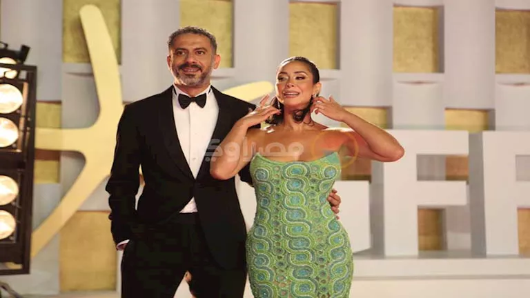 “19 صورة”.. محمد فراج وبسنت شوقي يخطفان الأنظار في حفل افتتاح مهرجان ا