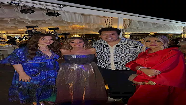 هكذا احتفل هاني رمزي بتكريم يسرا في مهرجان الجونة السينمائي