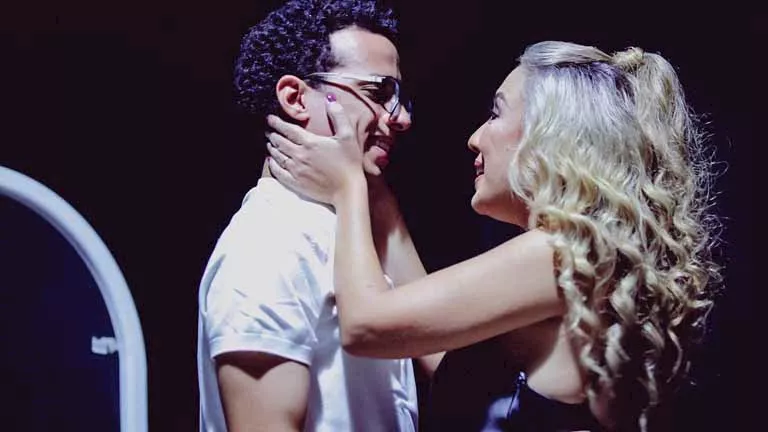 طه دسوقي يهنئ زوجته بعيد ميلادها: “كل سنة وأنتي في ضهري ومقوياني”