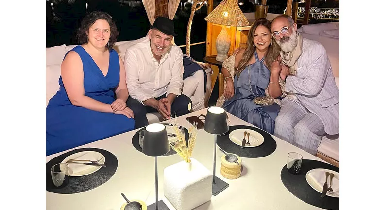 “العشاء الأخير”.. ليلى علوي تستعرض إطلالتها قبل حفل ختام مهرجان الجونة