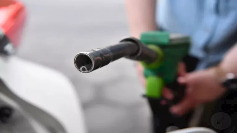 معطر برائحة البنزين من كيا لتخليص سائقين من أعراض الانسحاب.. ما القصة؟