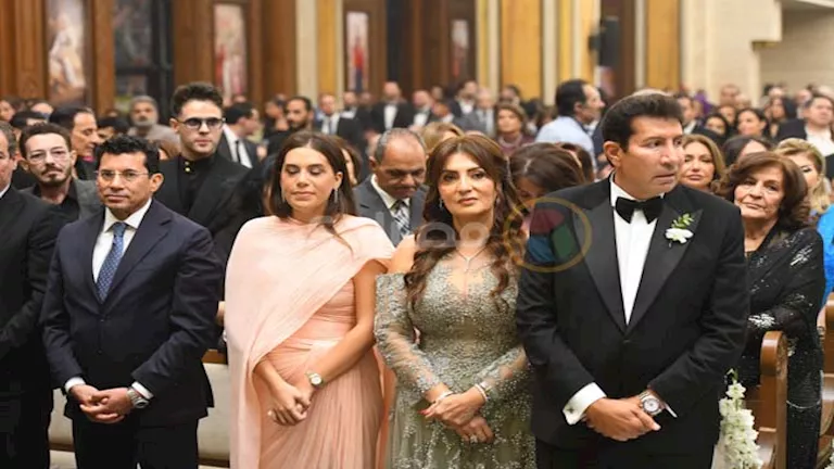 نجوم الفن والإعلام في زفاف نجل هاني رمزي.. ووزير الرياضة والجلاد والمس