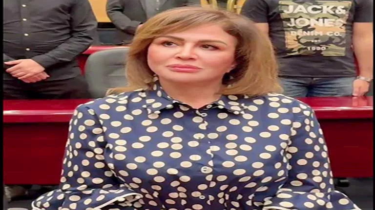 خبير ينتقد إطلالة إلهام شاهين في الجونة.. ماذا قال؟