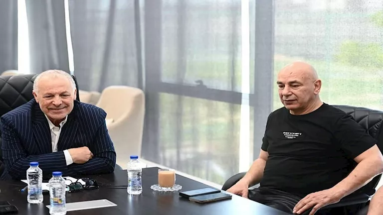 هاني أبو ريدة يتحدث عن مصير حسام حسن مع المنتخب