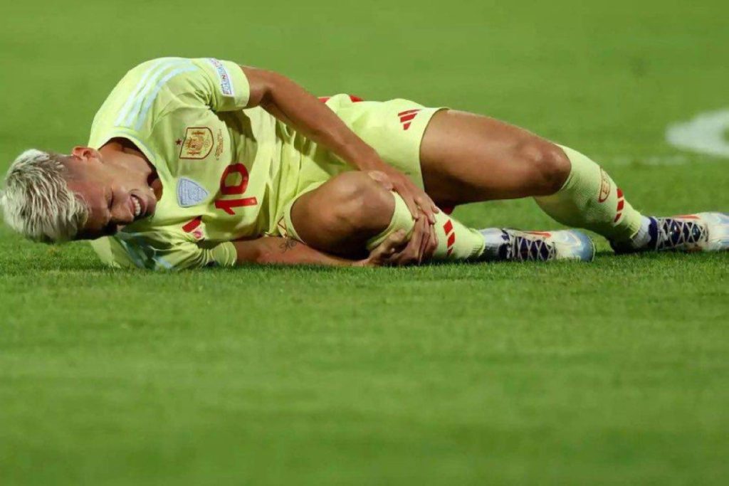 إصابة أولمو تقلق برشلونة قبل الكلاسيكو مع ريال مدريد