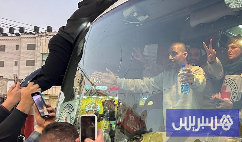 إسرائيل تنشر قائمة 250 معتقلاً للإفراج