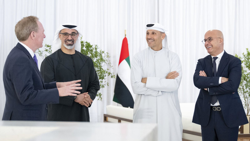 الإمارات تواصل بناء اقتصاد متنوع قائم على المعرفة والتكنولوجيا