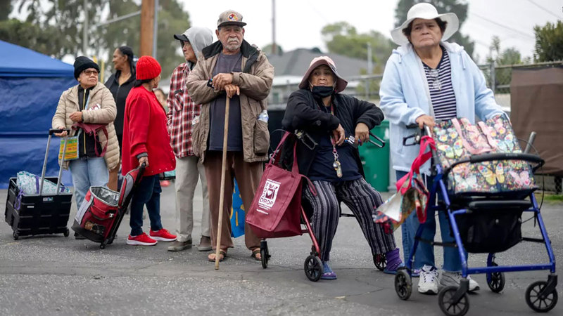 انقطاع المساعدات الغذائية الفيدرالية يفاقم معاناة ملايين الأميركيين