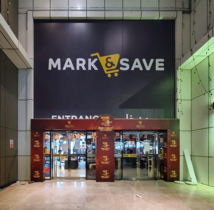 “السلامة الغذائية” تغلق منشأة “كوزمو سنتر للتجارة” بأبوظبي