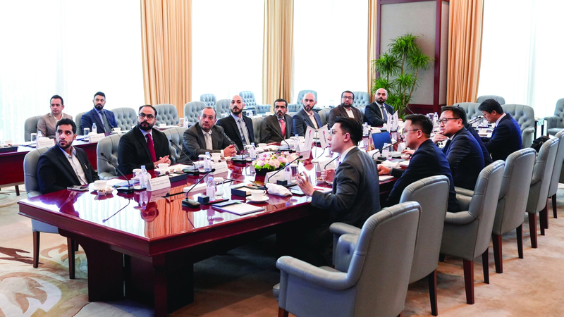 «طرق دبي» تطّلع على تجارب ابتكار عالمية في الصين