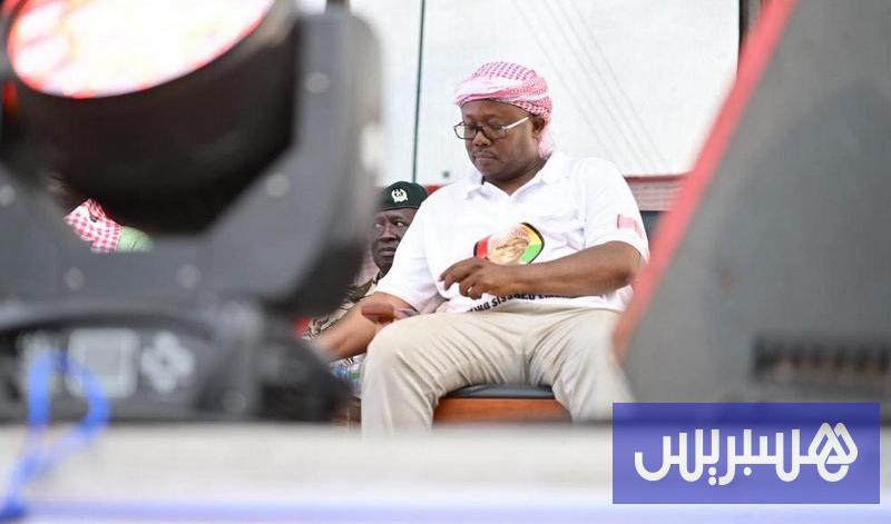 رئيس غينيا بيساو المخلوع عمر سيسوكو إمبالو يصل إلى السنغال