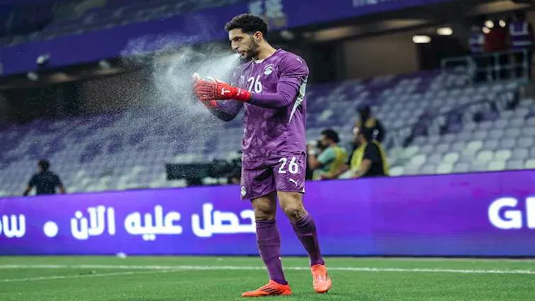 “قصص متفوتكش”.. لقطة مثيرة للجدل بمباراة مصر وكاب فيردي