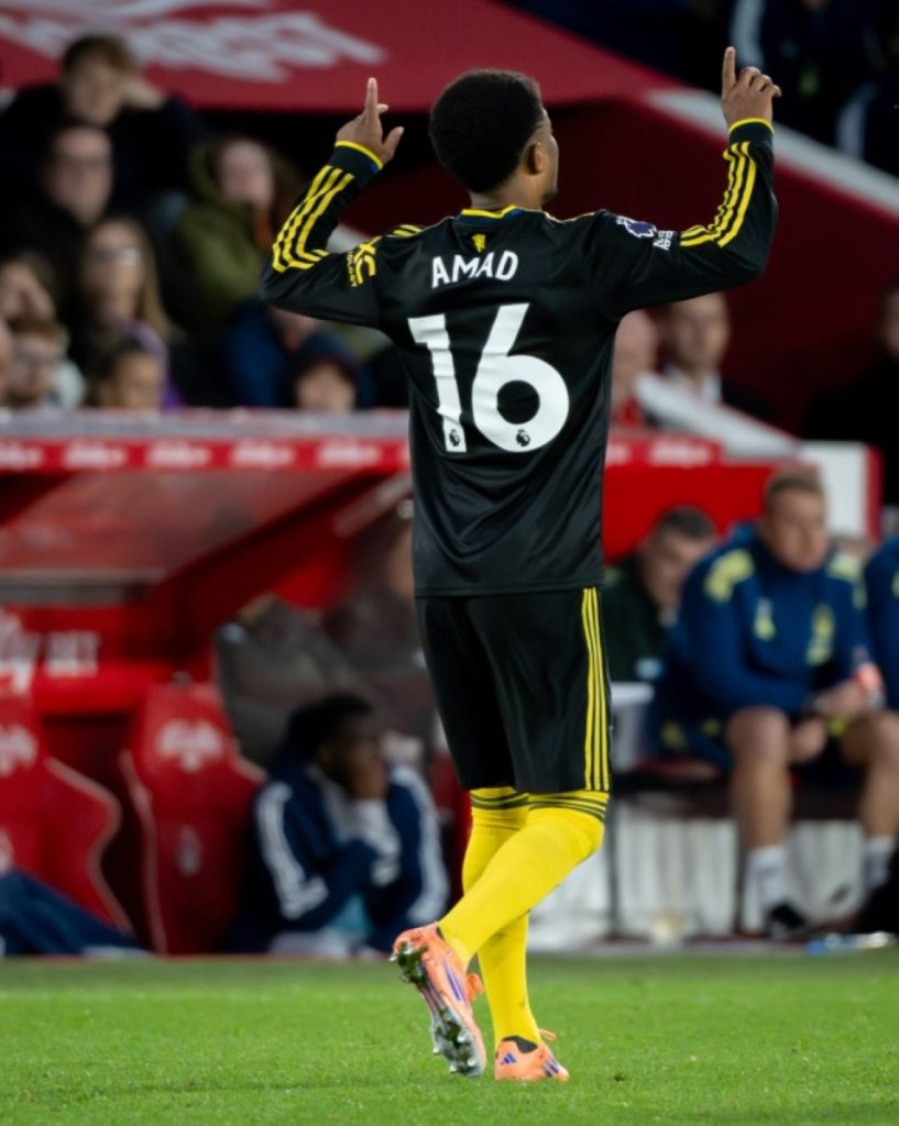 مانشستر يونايتد يتعادل مع مضيفه نوتنغهام