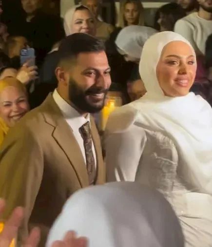 محمد هنيدي يعلن عقد قران ابنته فريدة.. والزفاف في ديسمبر – النيل 24