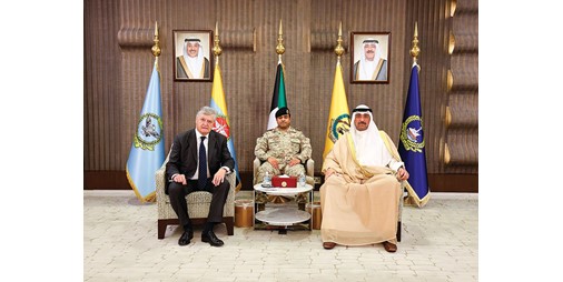 وزير الدفاع استقبل وزير الشؤون التجارية الخارجية الفرنسي