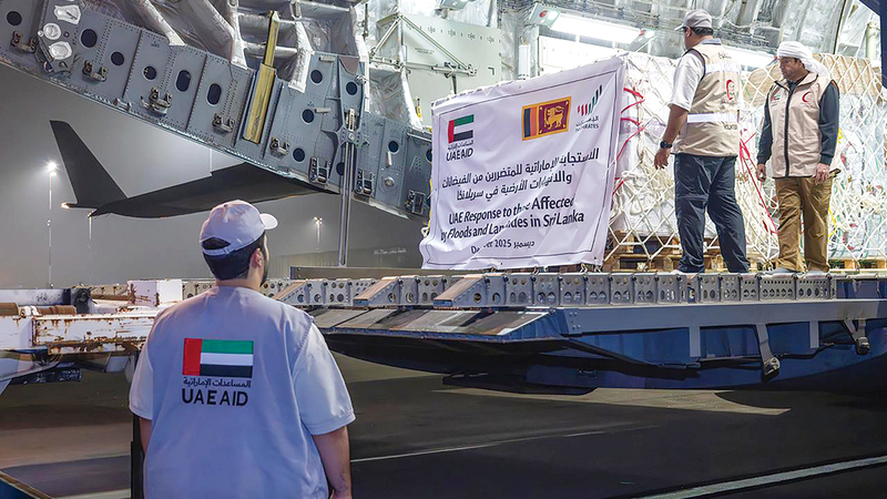 الإمارات تُرسل فِرَق إنقاذ لإغاثة متضرري فيضانات سريلانكا