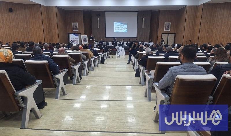 تحولات الحقل الحزبي تحت المجهر .. تشخيص لأعطاب المنظومة السياسية