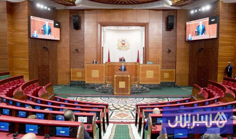 “المستشارين” يقر الجزء الأول من قانون المالية