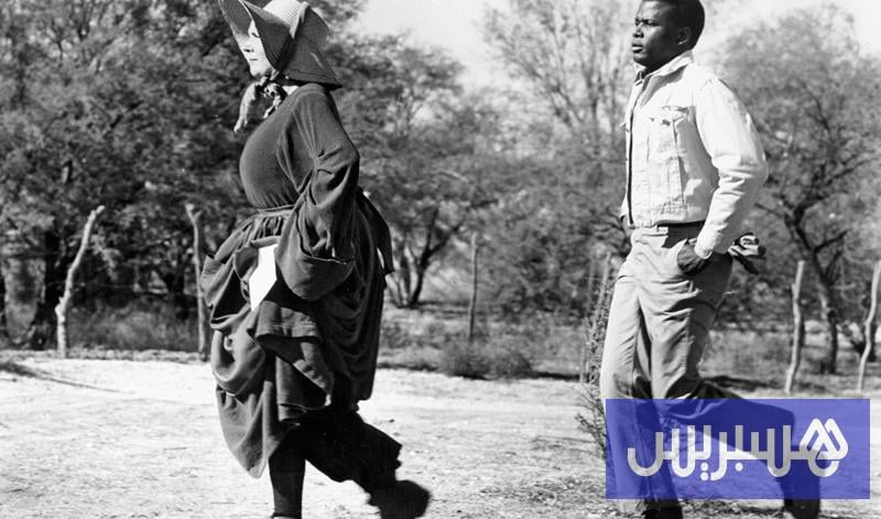 فيلم “زنابق الحقل” .. رجل أسمر عابر في تخوم الصحراء يغيّر العالم بصمت