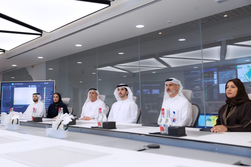 محمد بن راشد بن محمد يطلع على الخطة الاستراتيجية لـ “طرق دبي”